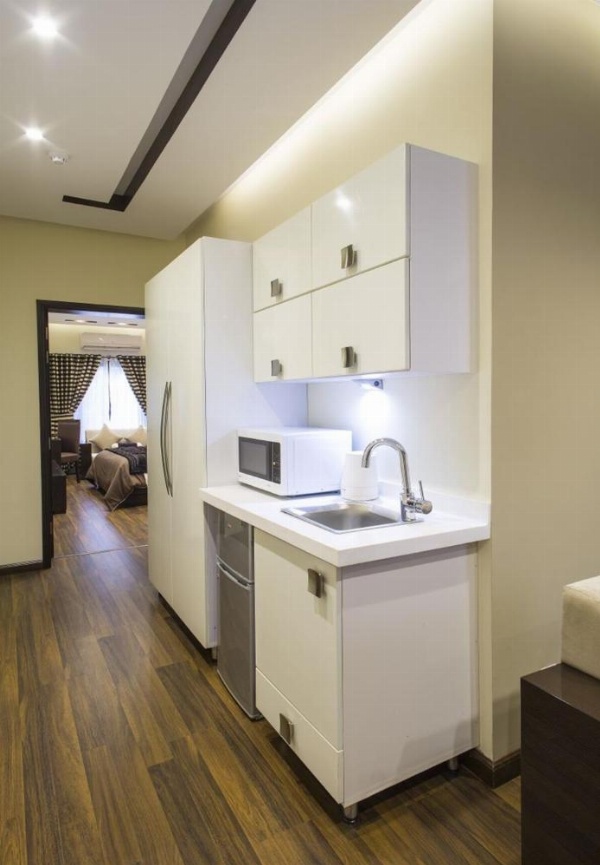Royaute Luxury Suites and Hotel Gulberg Lahore image 20